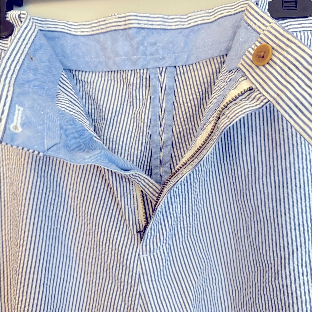 Brooks Brothers Blue and White Striped Flat Front Bermuda Men’s Shorts Size W38 - Picture 10 of 10